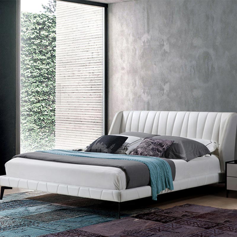 Cama blanda de cuero y madera de pino ecológica